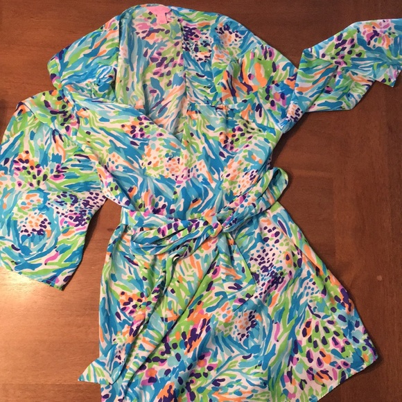 Lilly Pulitzer Tops - Lily Pulitzer Wrap Top Kimono Style